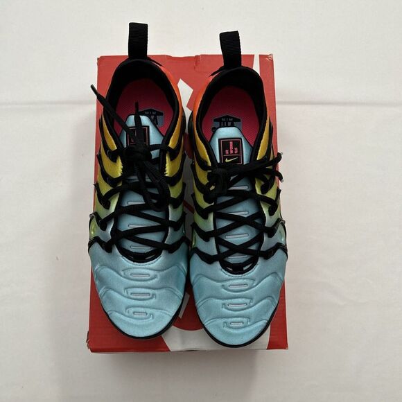 vapormax plus tropical